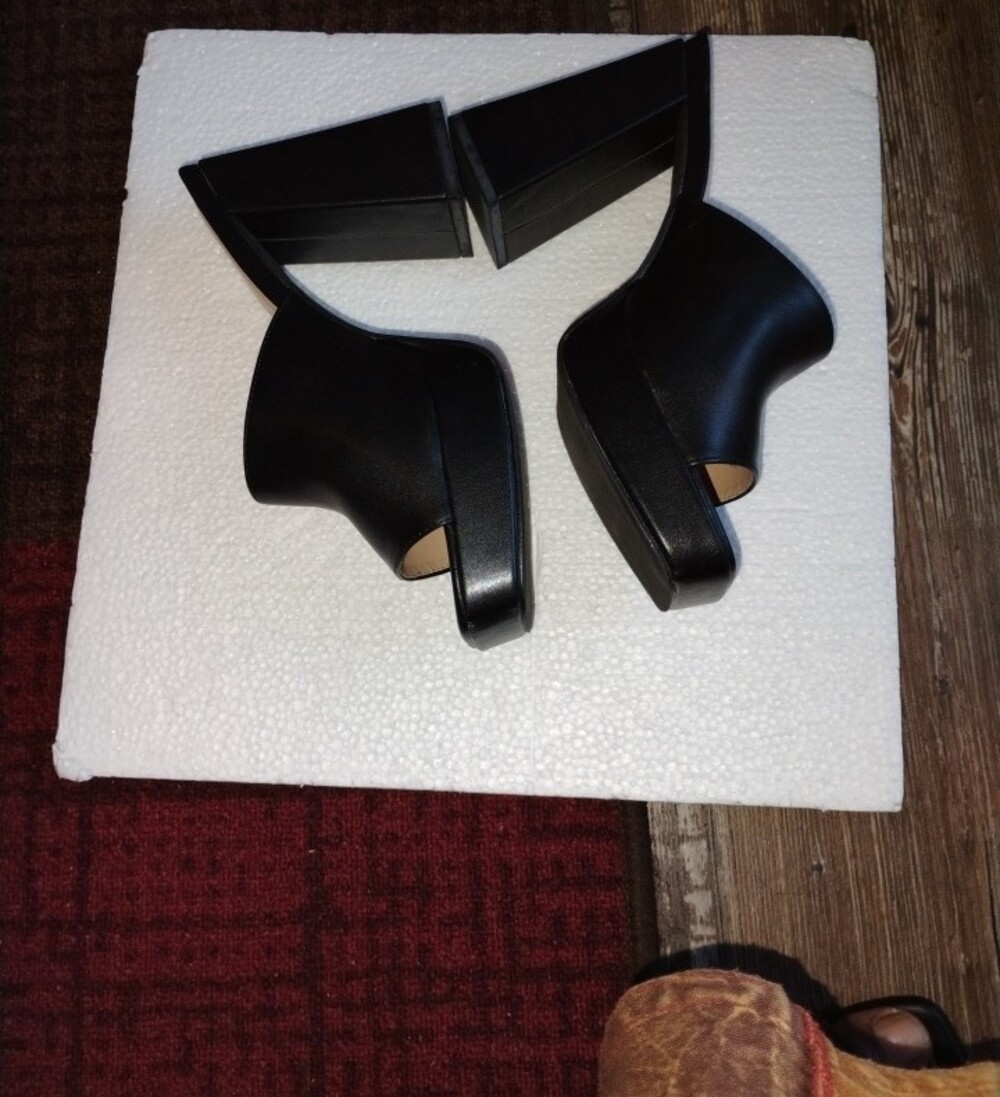 Hot Tomato Black Platform Slide Mules, Y2K, Size 8.5 - Picture 5 of 8